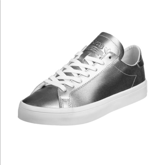 adidas court vantage silver